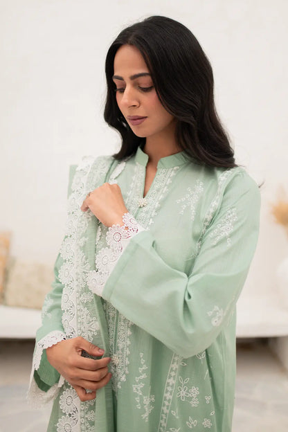 3 Piece - Embroidered Lawn - 8163