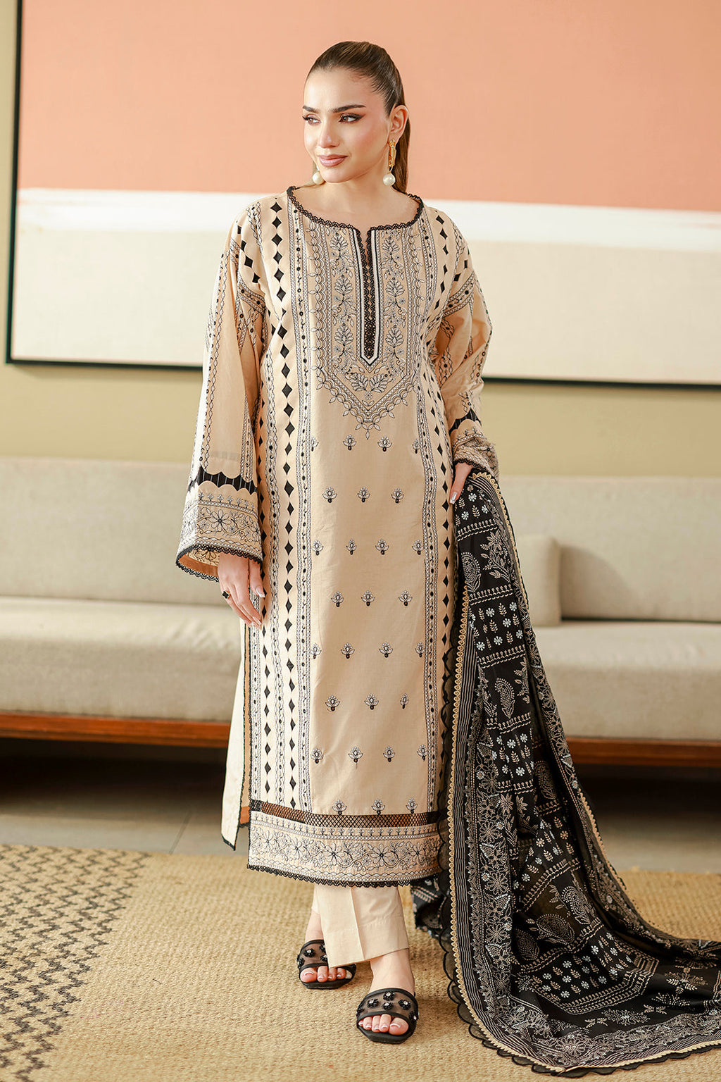 Zellbury | Chikankari Embroidered Lawn | 4047