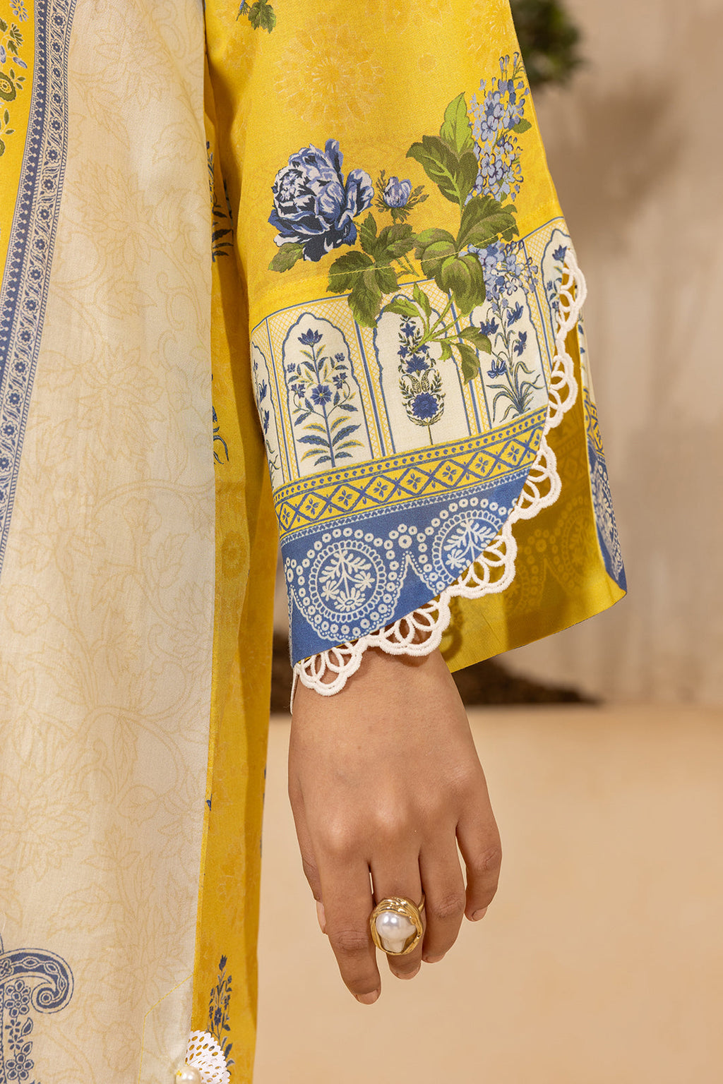 Zellbury | 3 Pc Embroidered Lawn | 0642