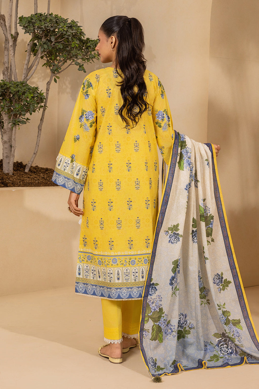 Zellbury | 3 Pc Embroidered Lawn | 0642