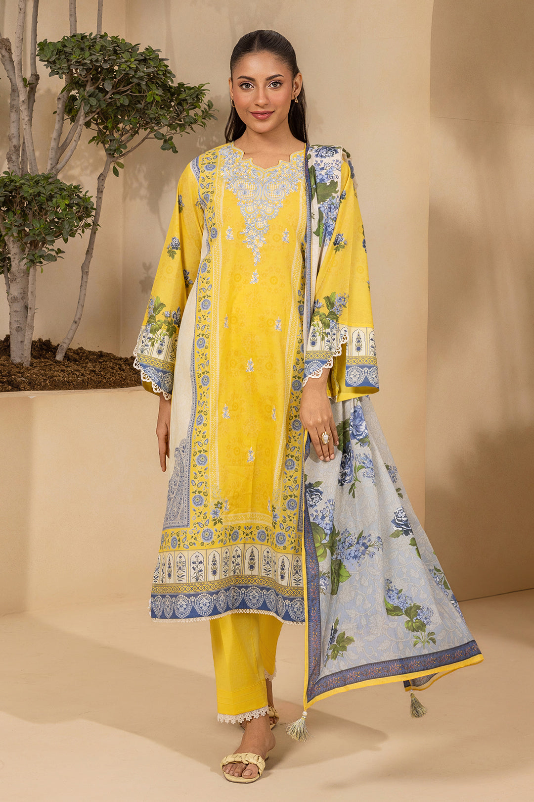 Zellbury | 3 Pc Embroidered Lawn | 0642