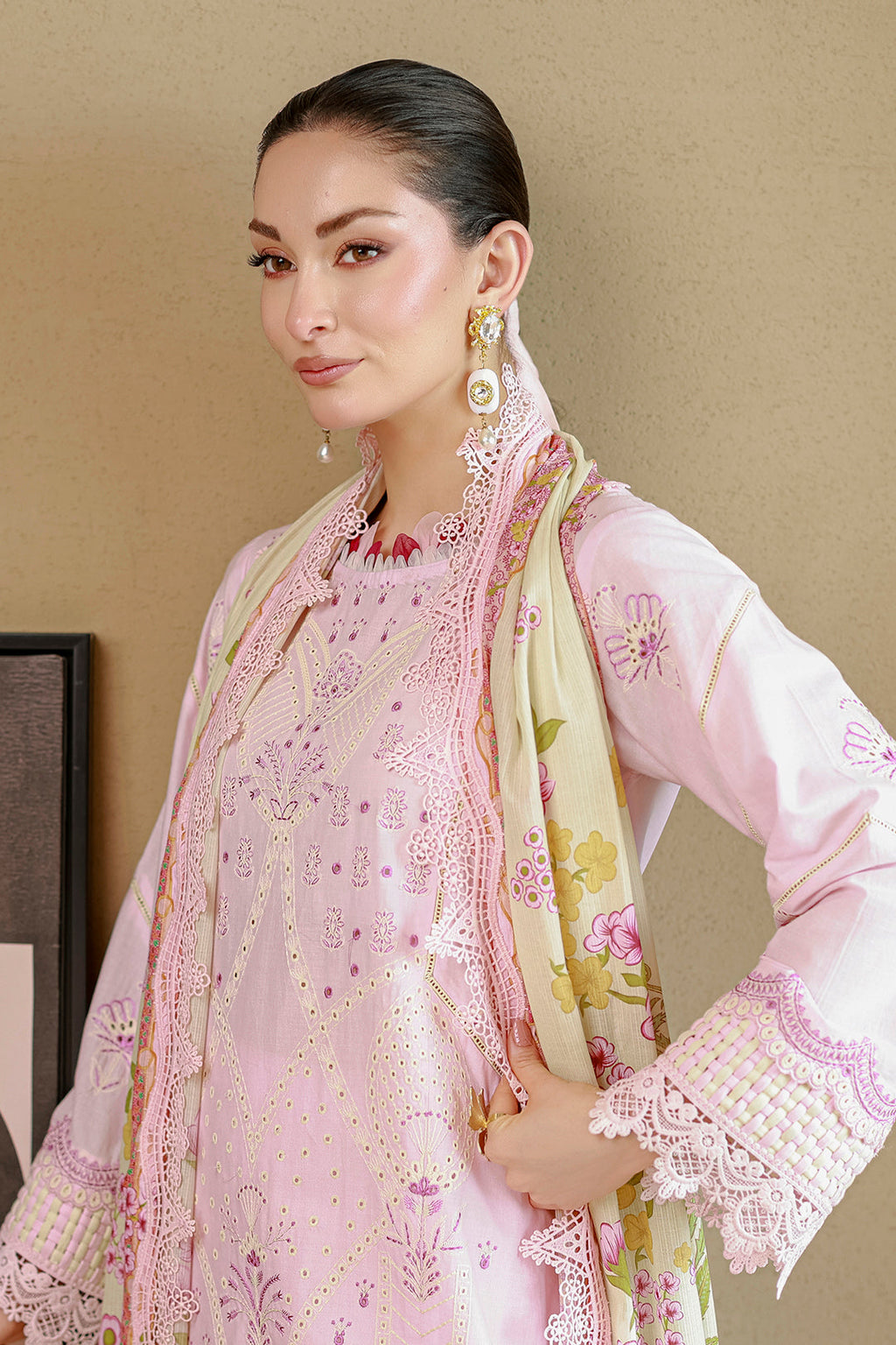 Zellbury | Chikankari Embroidered Lawn | 4080
