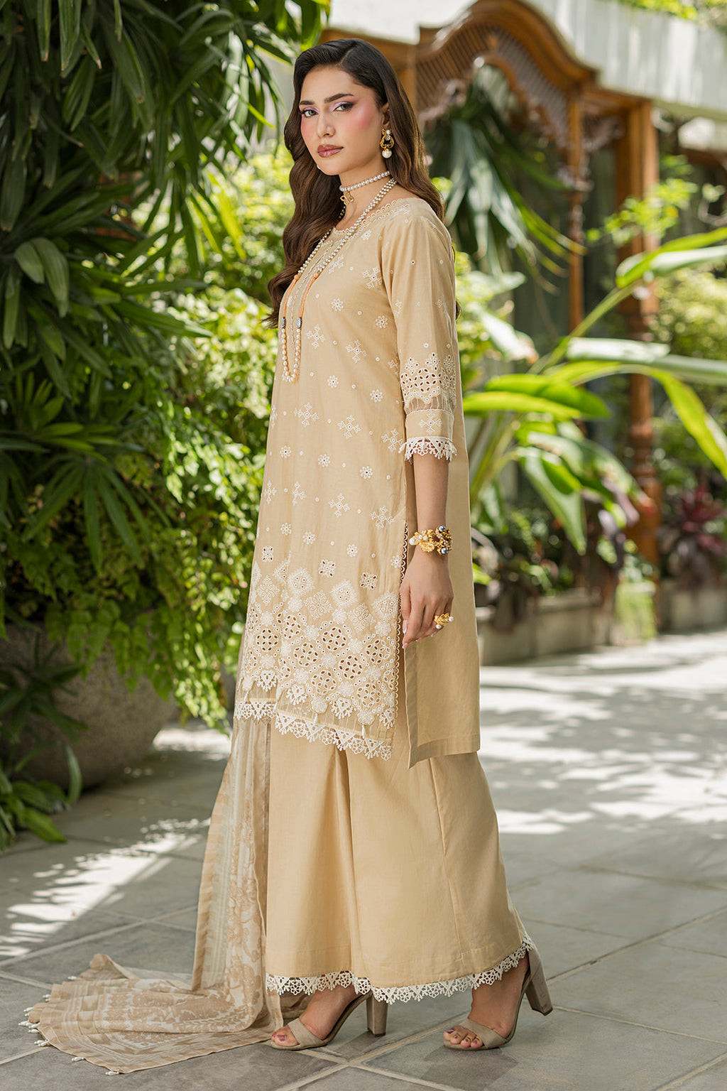 Zellbury | Chikankari Embroidered Lawn | 4081