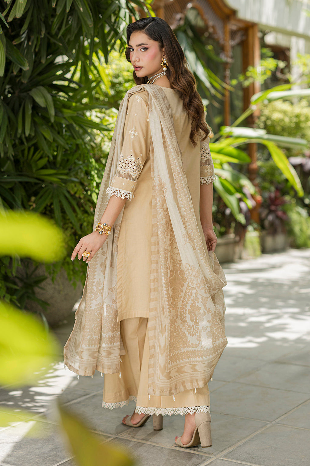Zellbury | Chikankari Embroidered Lawn | 4081