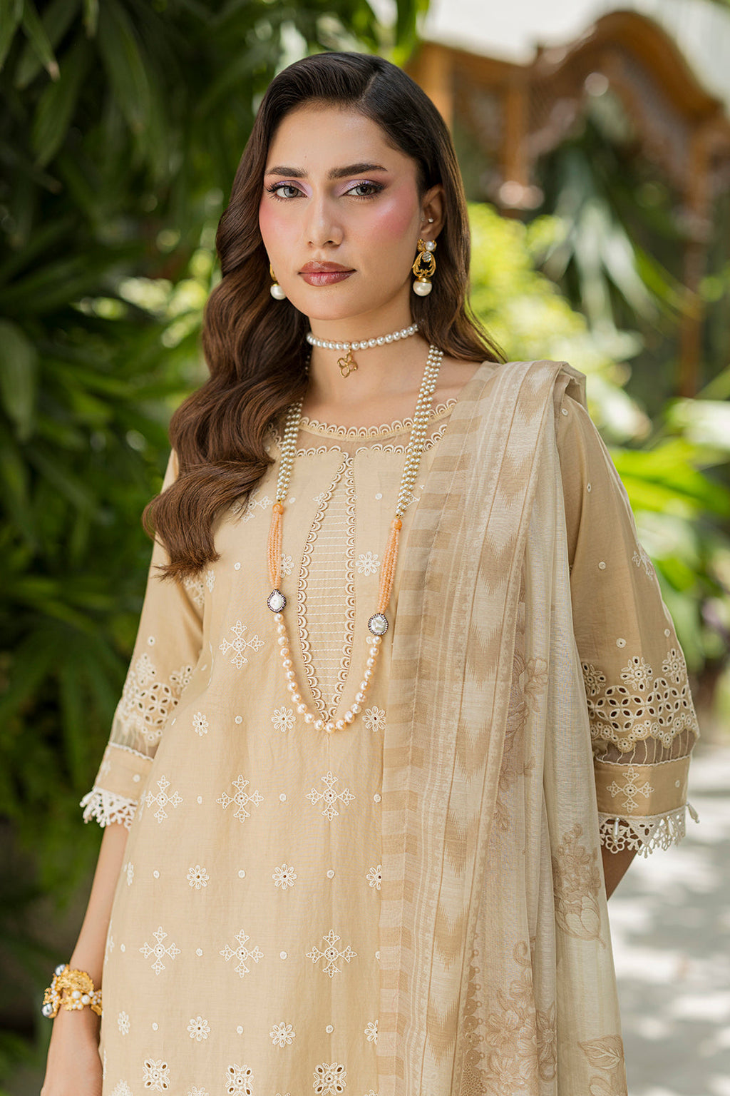 Zellbury | Chikankari Embroidered Lawn | 4081