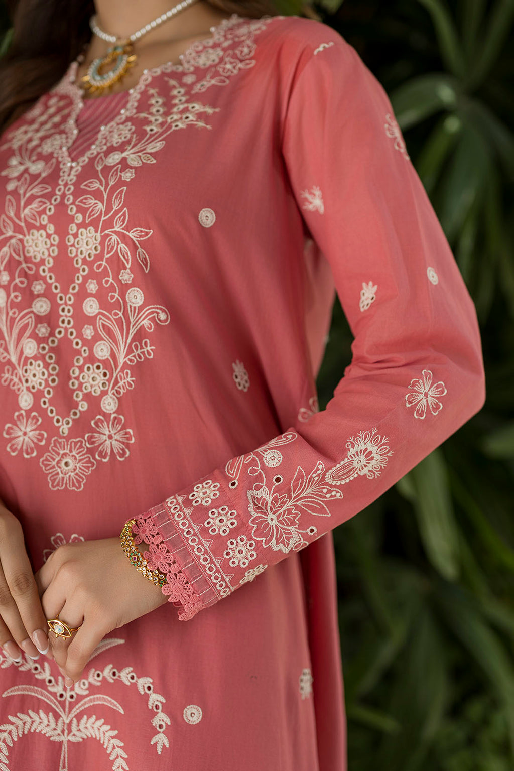 Zellbury | Chikankari Embroidered Lawn | 4082