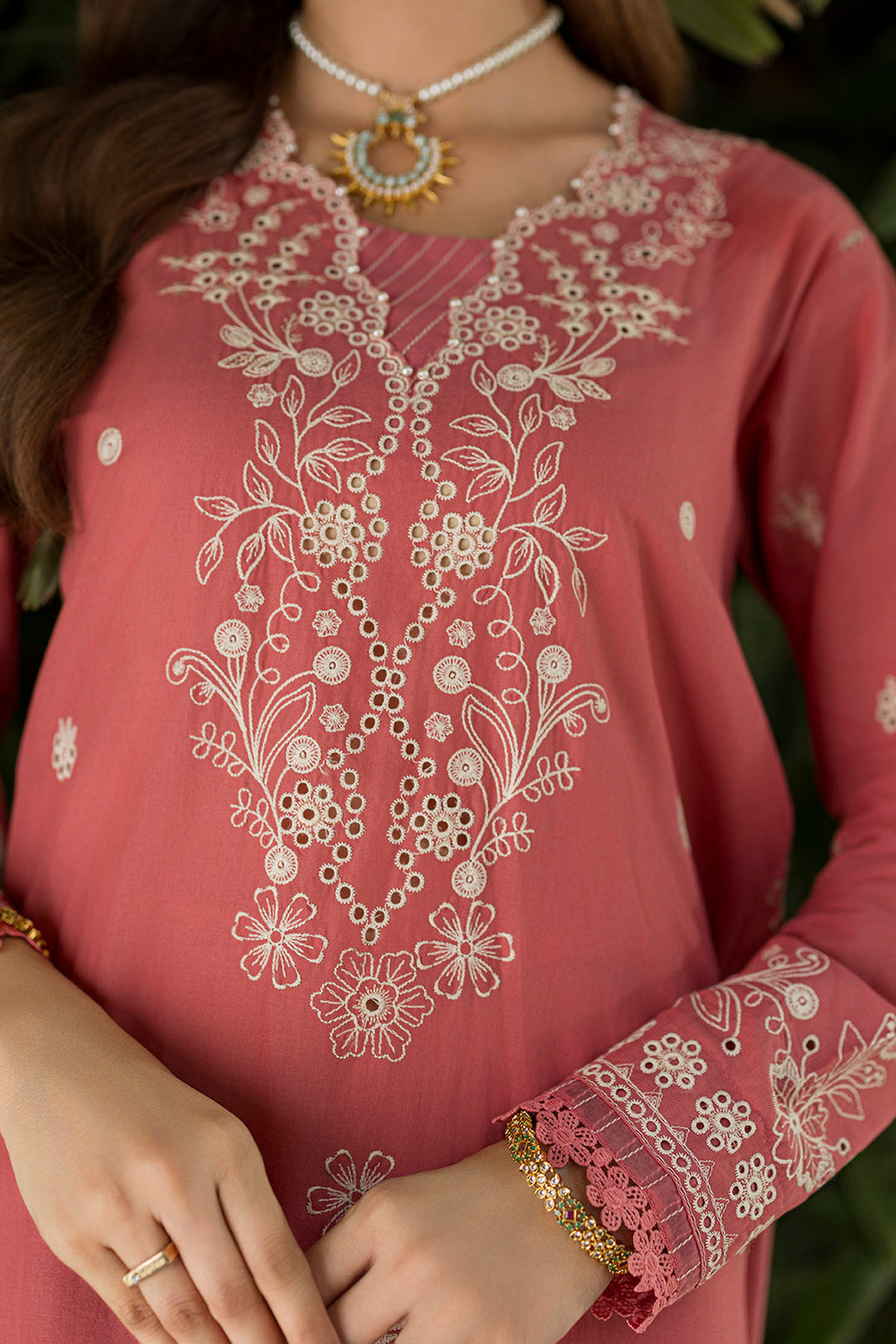 Zellbury | Chikankari Embroidered Lawn | 4082
