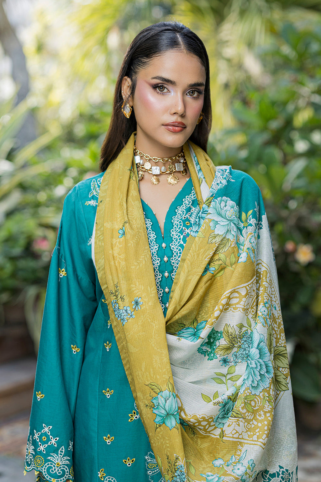 Zellbury | Chikankari Embroidered Lawn | 4083