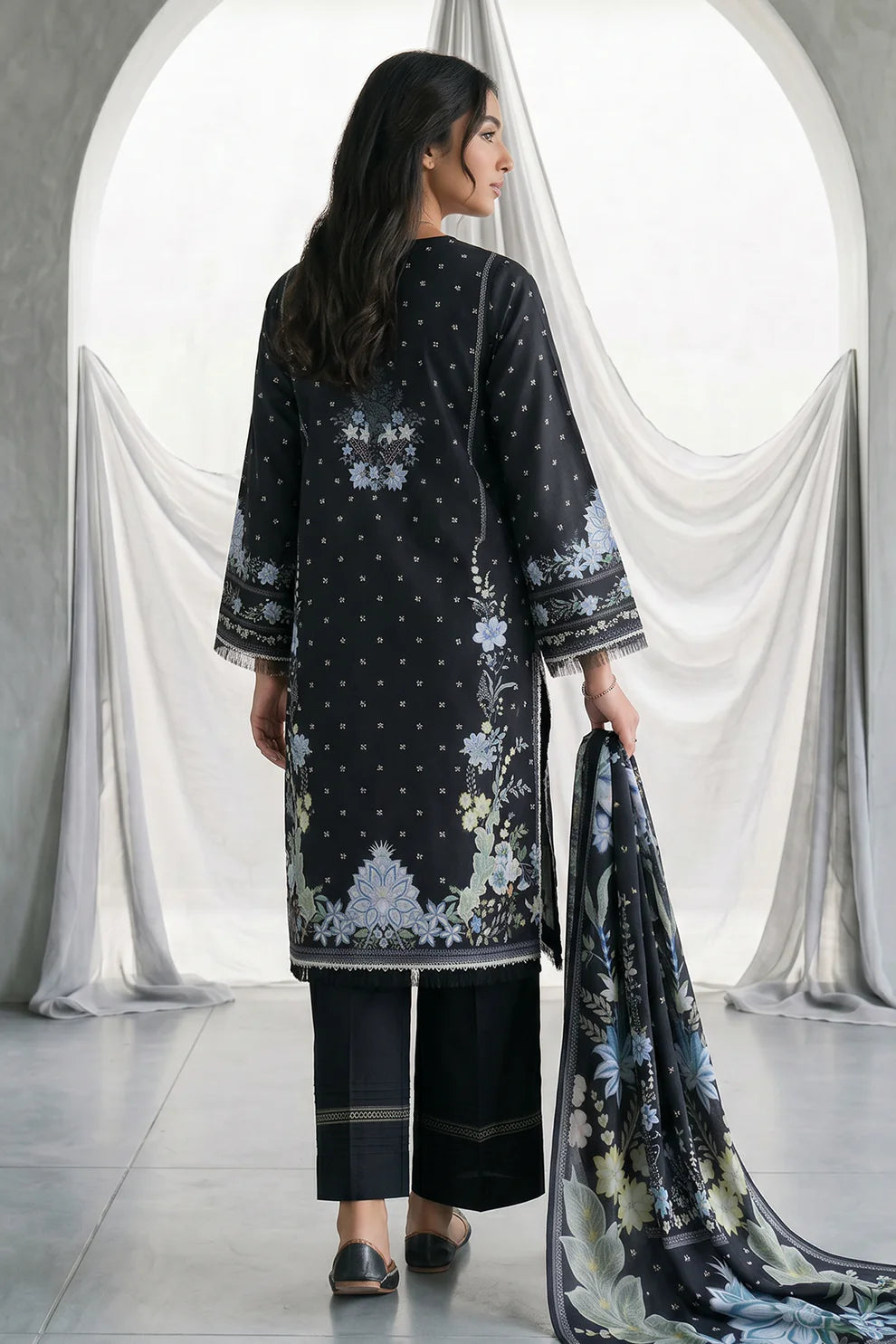 Zellbury | Monochrome 3 Pc Lawn | 1095