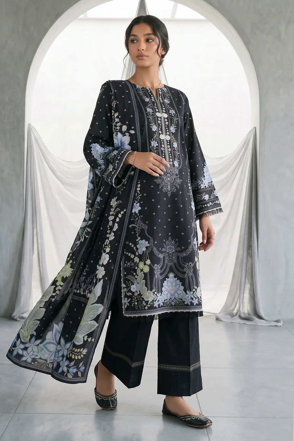 Zellbury | Monochrome 3 Pc Lawn | 1095