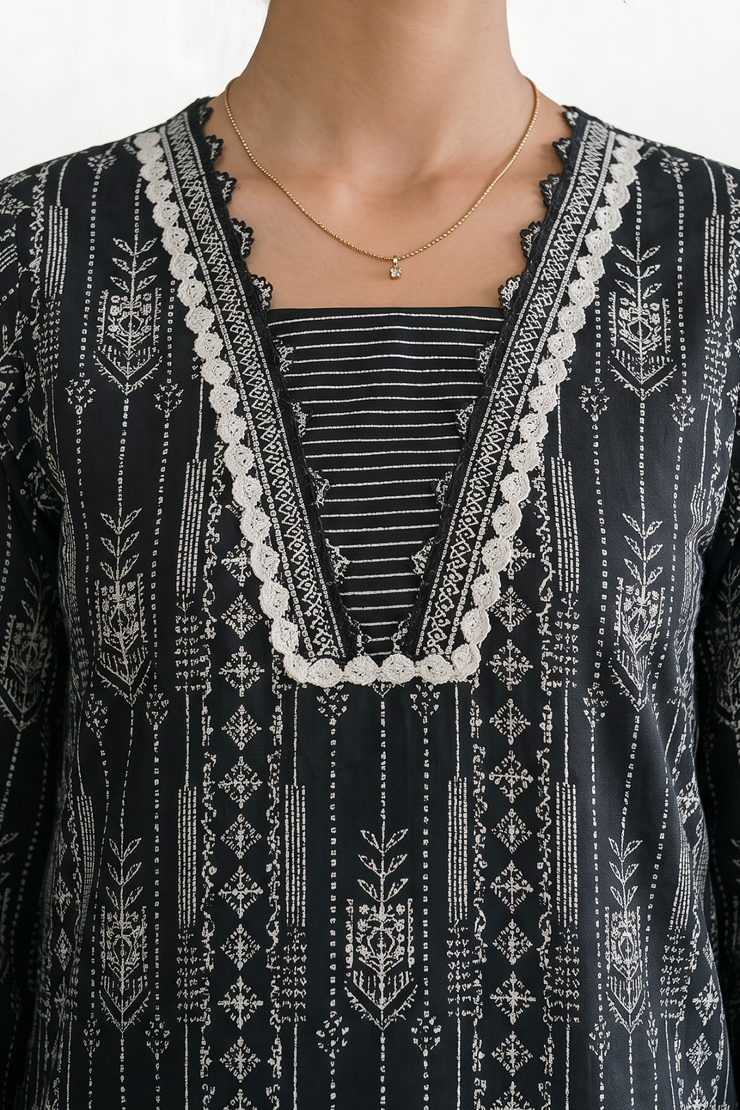 Zellbury | Monochrome 3 Pc Lawn | 1142