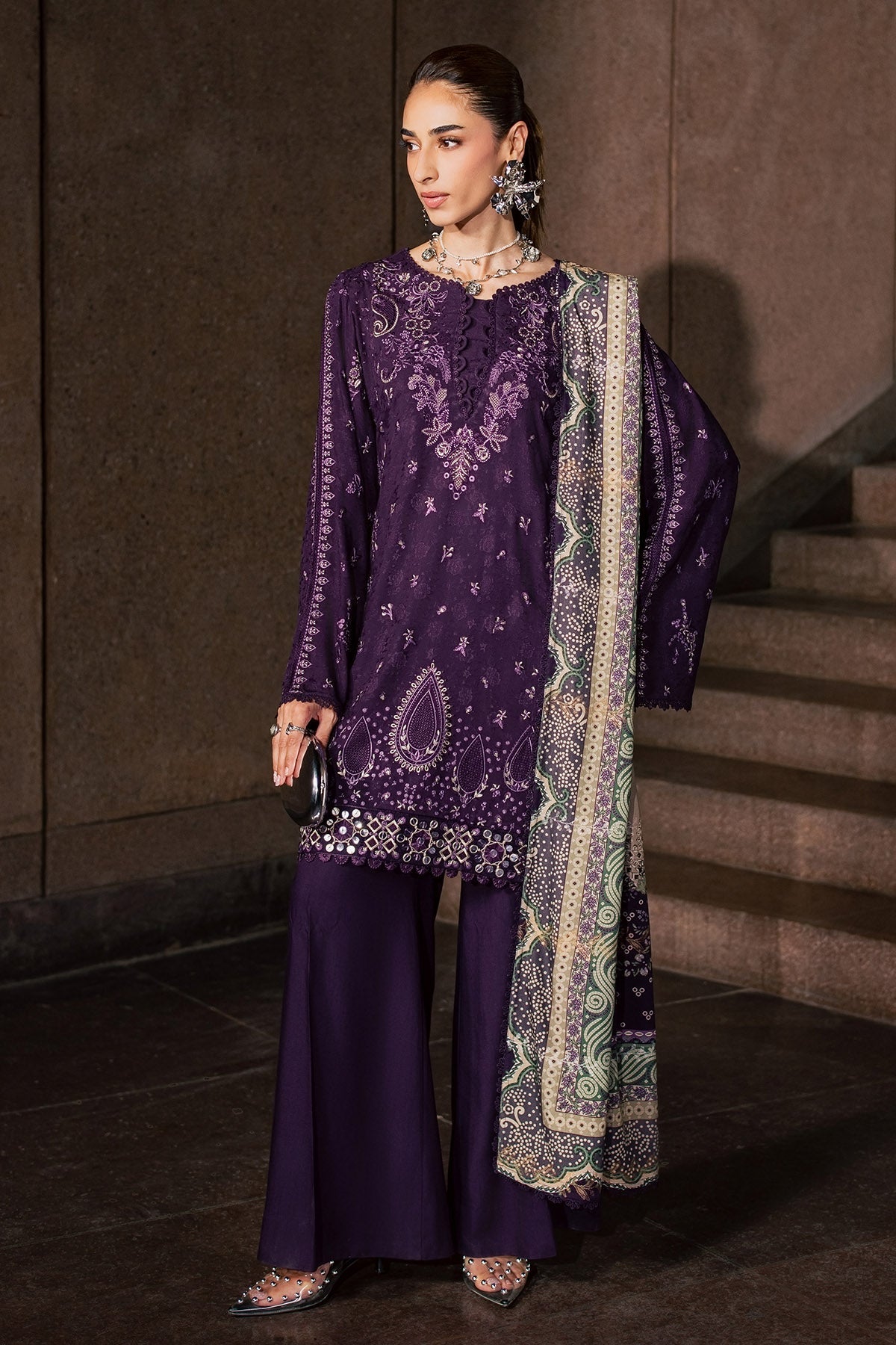 Nureh | Maya Lilen Winter | NW-127