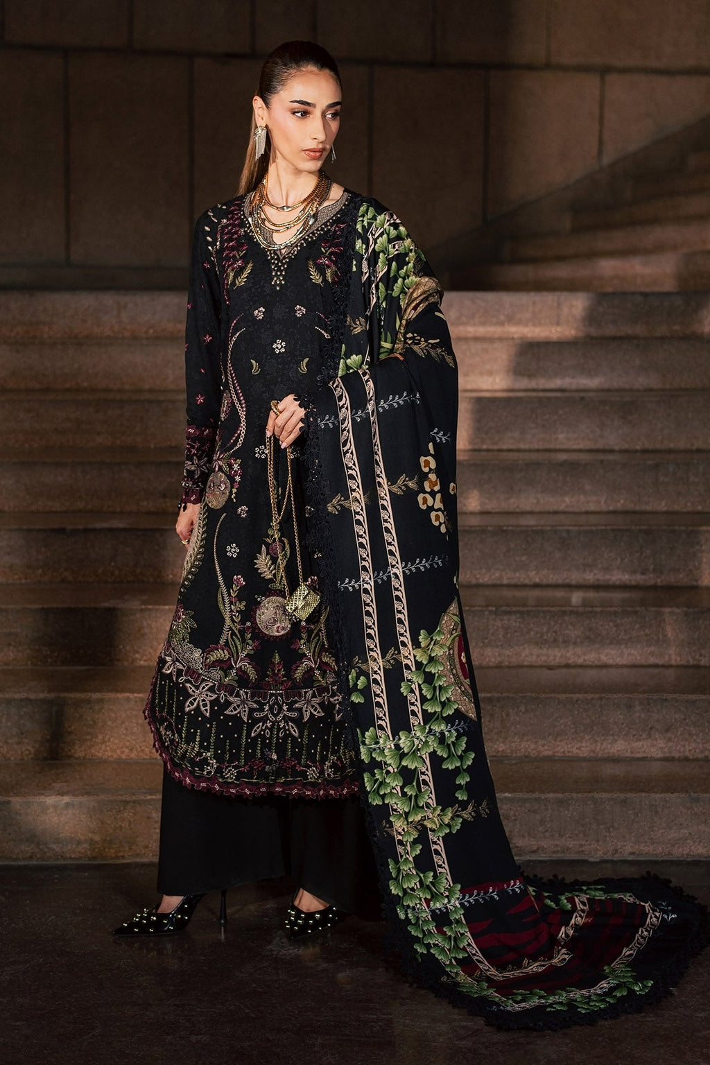 Nureh | Maya Lilen Winter | NW-128