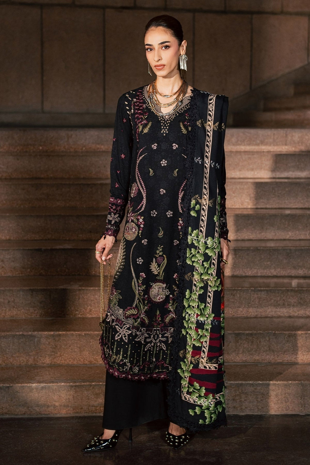 Nureh | Maya Lilen Winter | NW-128