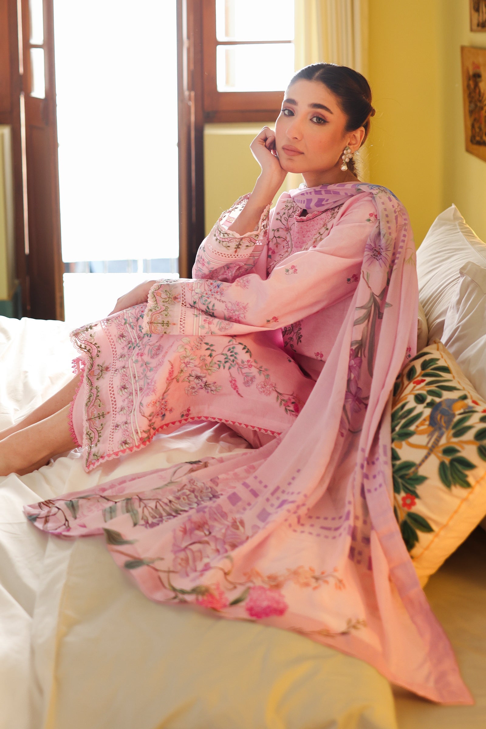 Rangrasiya | Raaya - Dosti Luxury Lawn | AURA