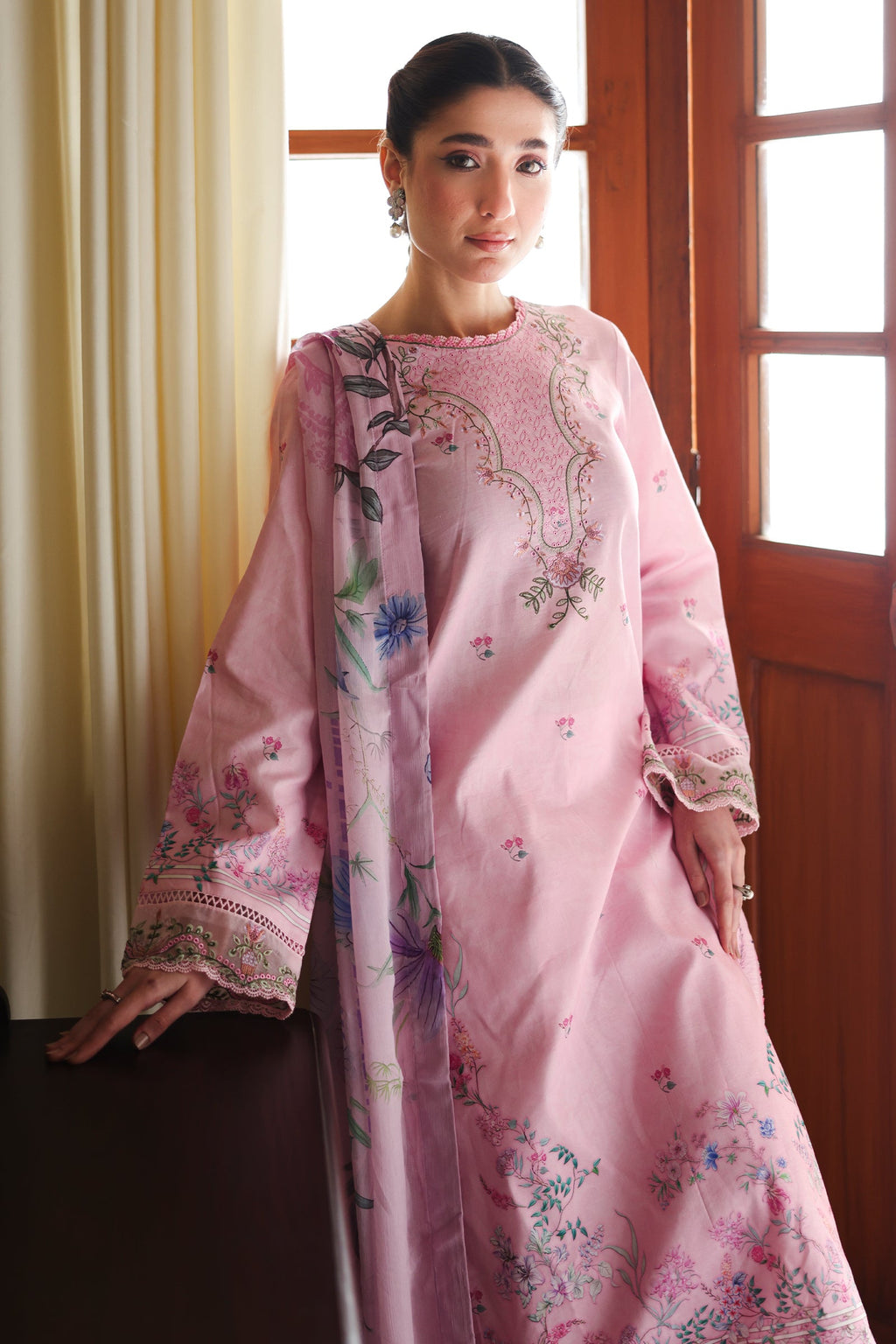 Rangrasiya | Raaya - Dosti Luxury Lawn | AURA