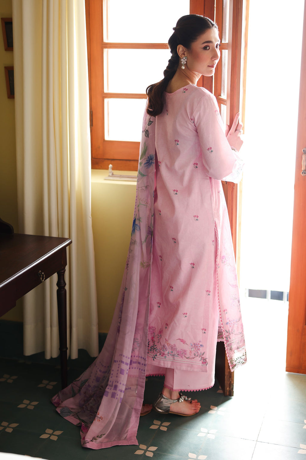 Rangrasiya | Raaya - Dosti Luxury Lawn | AURA