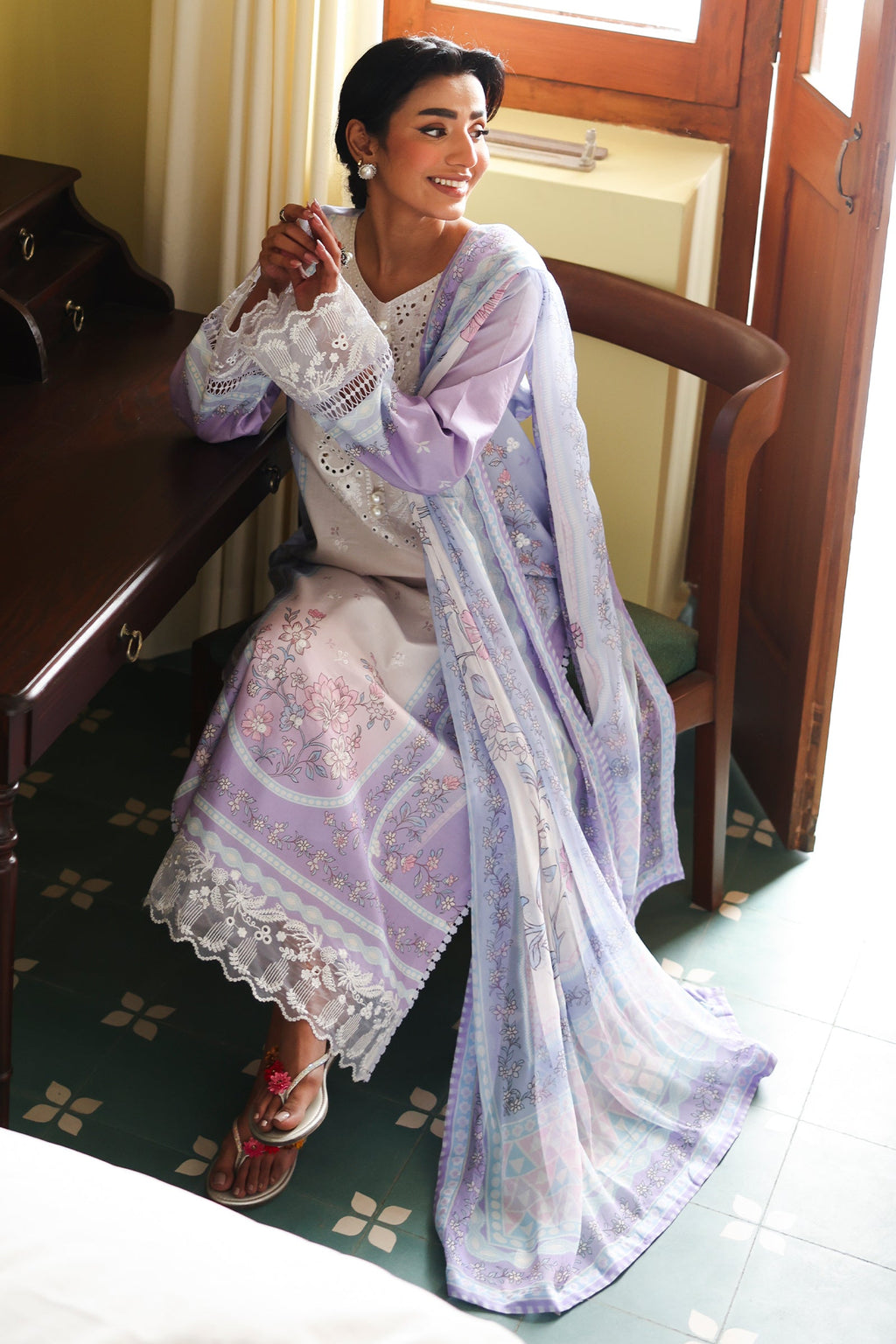 Rangrasiya | Raaya - Dosti Luxury Lawn | LUNA