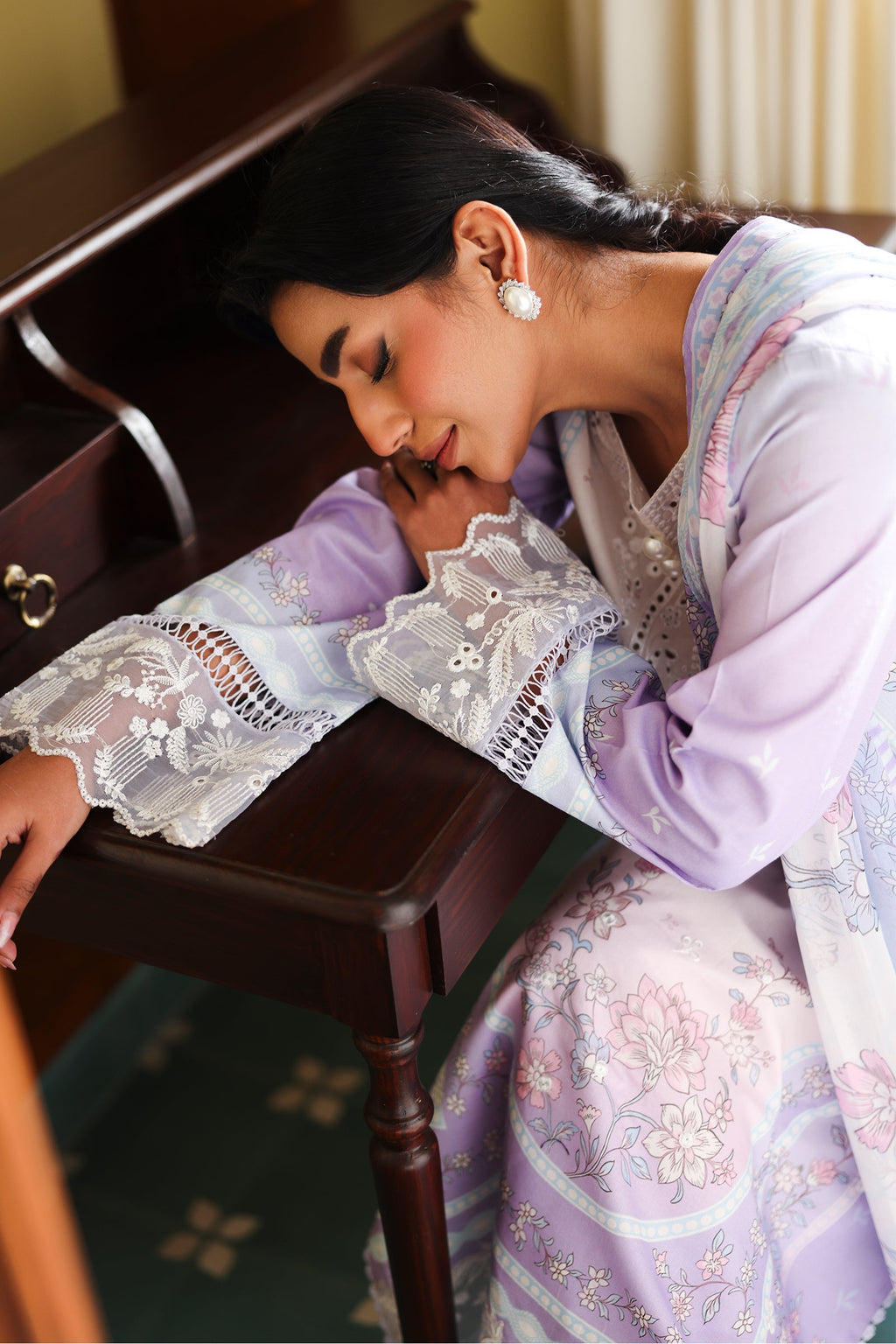 Rangrasiya | Raaya - Dosti Luxury Lawn | LUNA