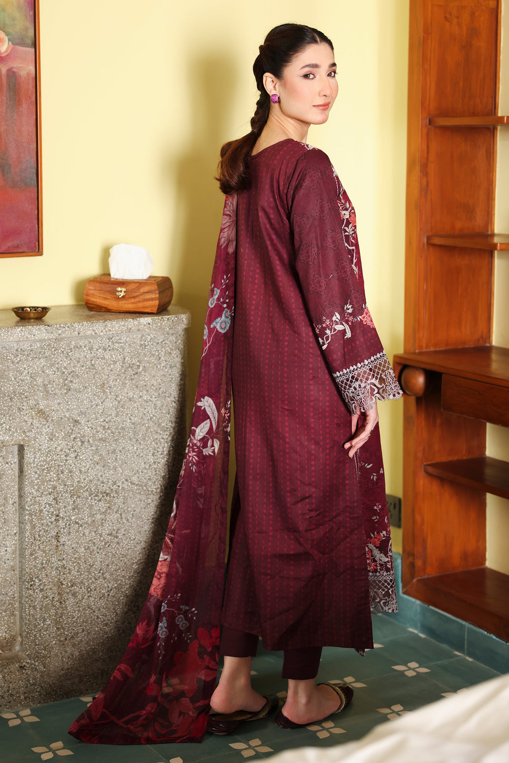 Rangrasiya | Raaya - Dosti Luxury Lawn | IVY
