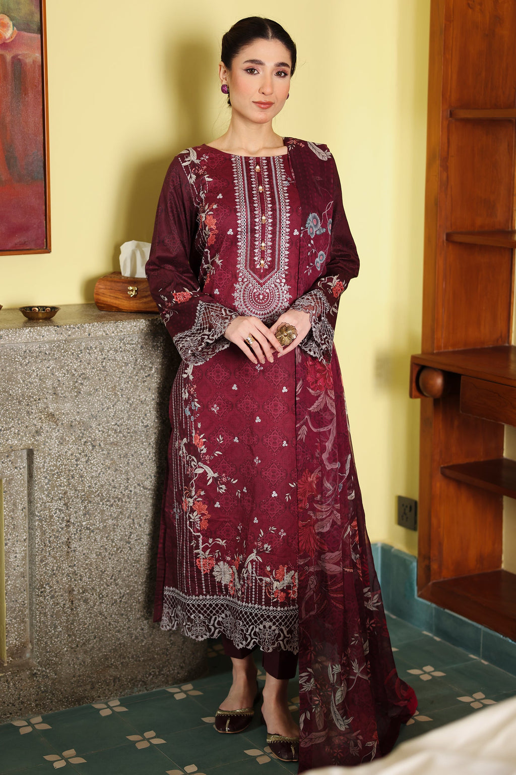 Rangrasiya | Raaya - Dosti Luxury Lawn | IVY