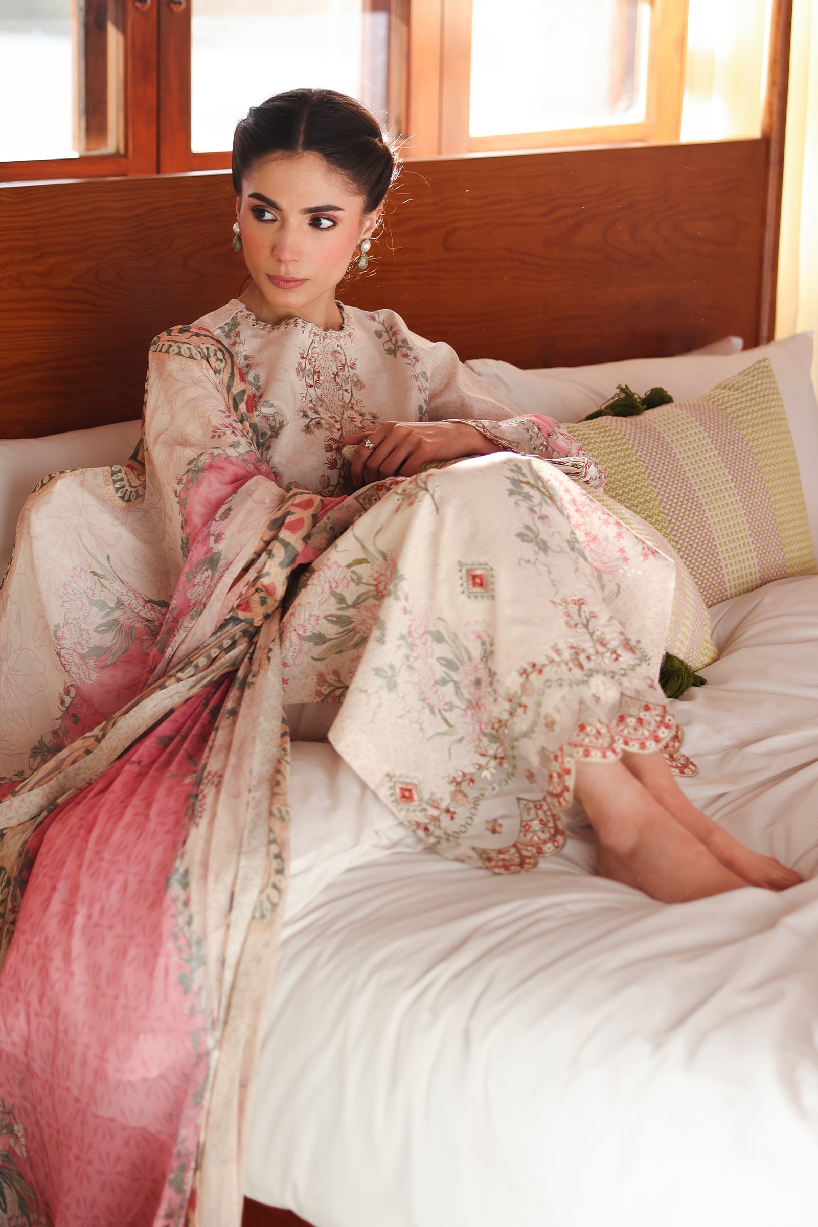 Rangrasiya | Raaya - Dosti Luxury Lawn | ELLE
