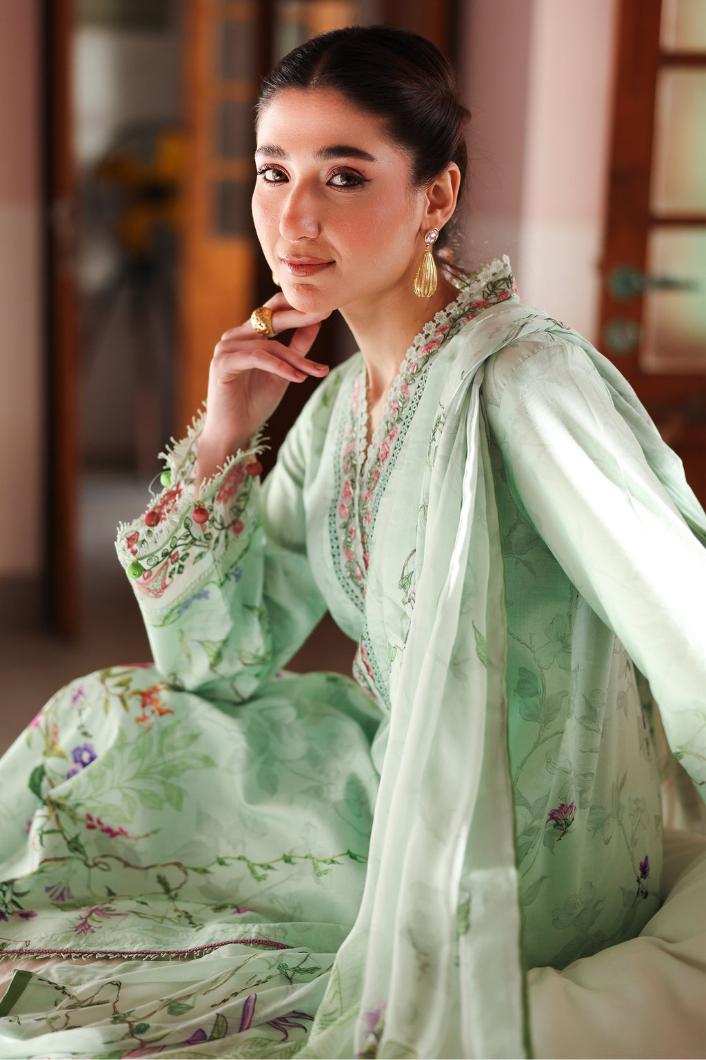 Rangrasiya | Raaya - Dosti Luxury Lawn | ARIS