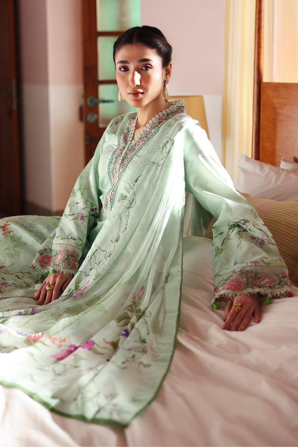 Rangrasiya | Raaya - Dosti Luxury Lawn | ARIS