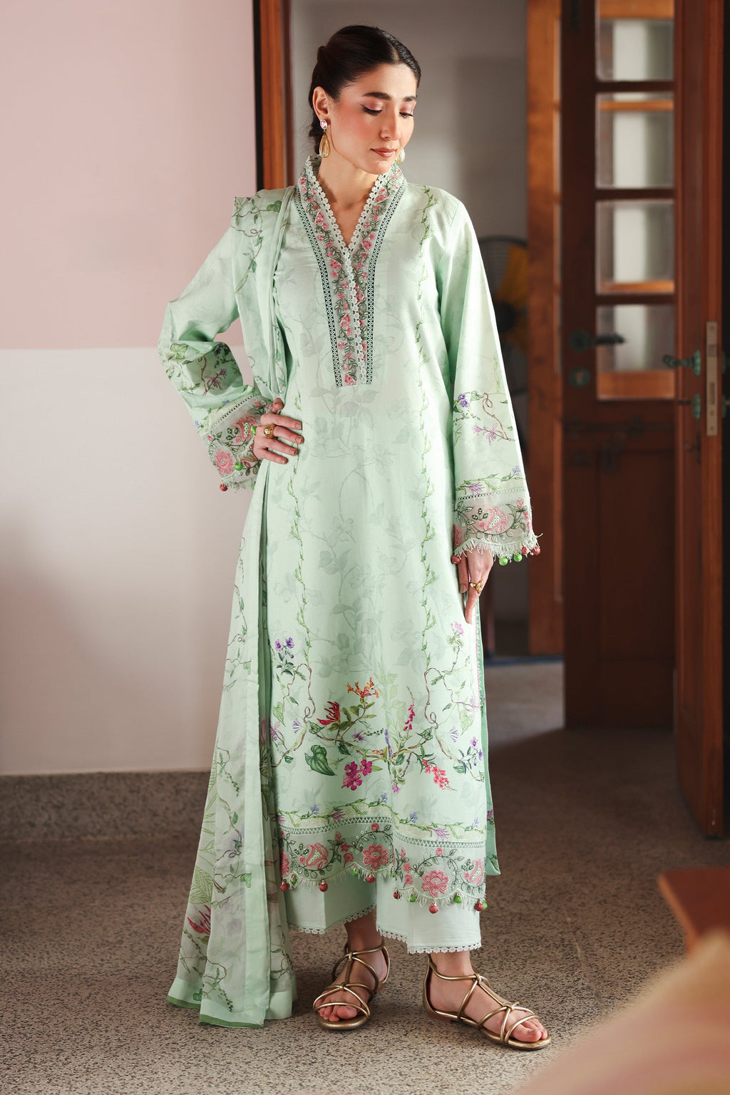Rangrasiya | Raaya - Dosti Luxury Lawn | ARIS