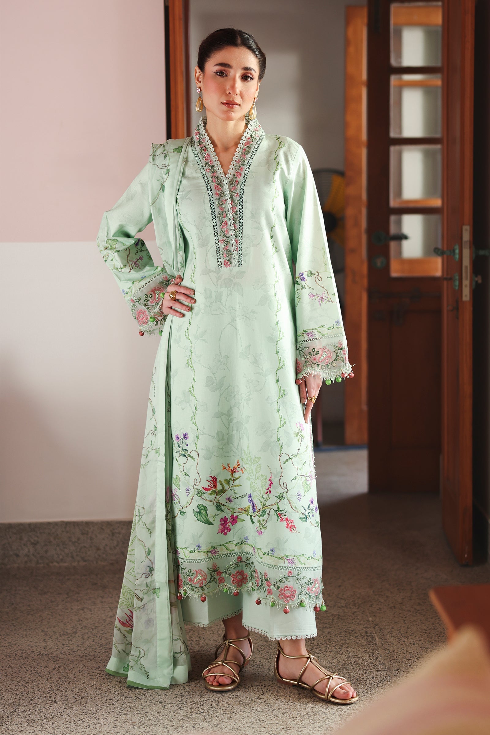 Rangrasiya | Raaya - Dosti Luxury Lawn | ARIS