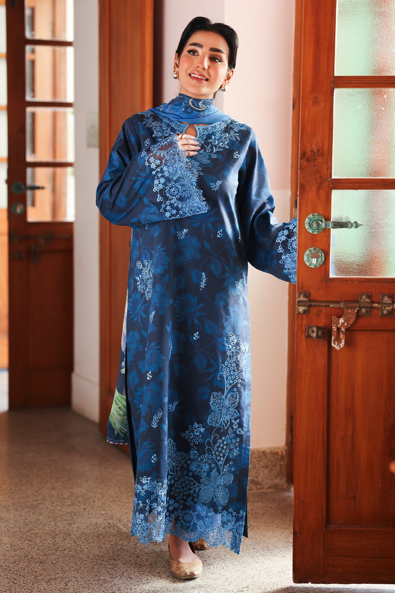 Rangrasiya | Raaya - Dosti Luxury Lawn | SAGE