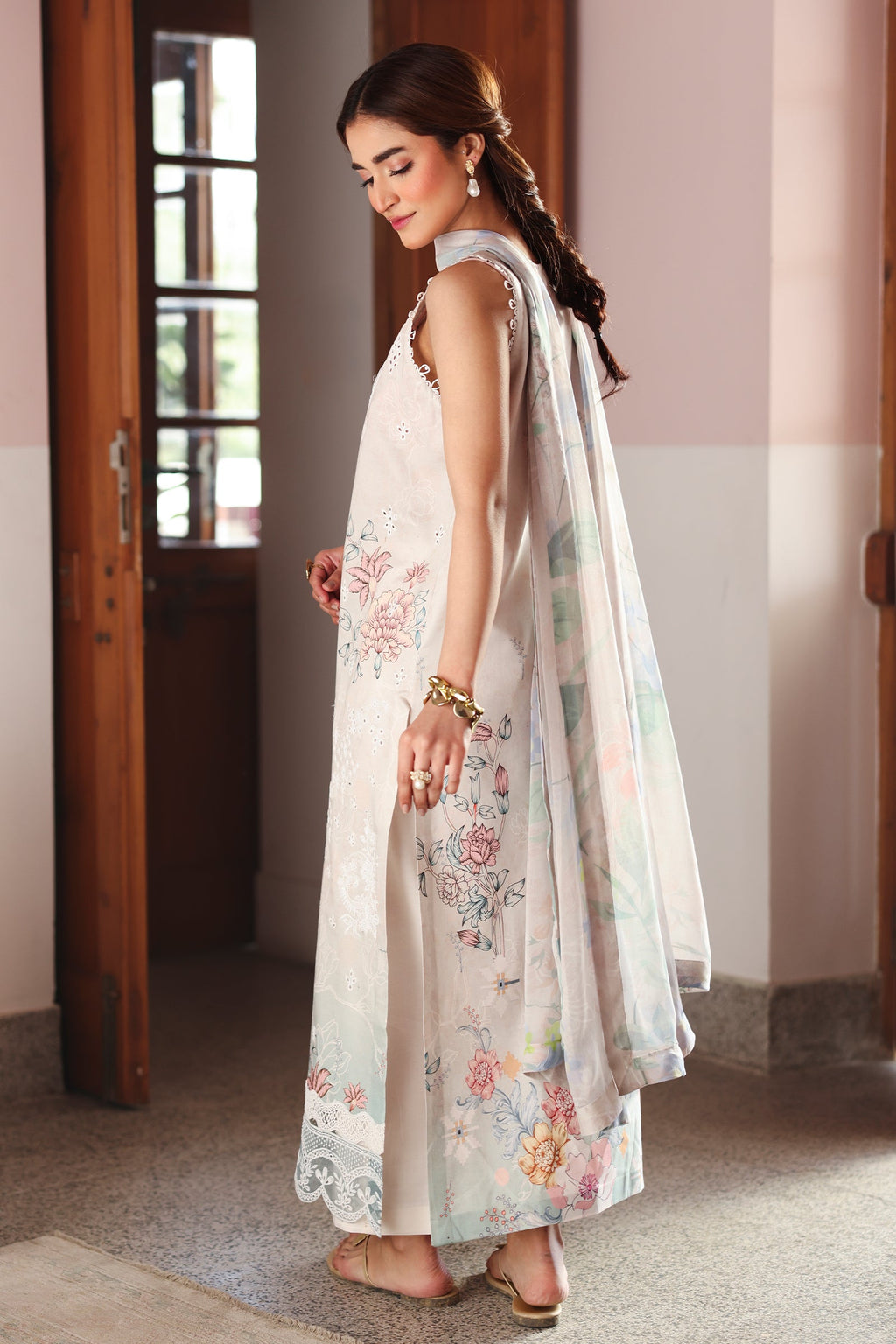 Rangrasiya | Raaya - Dosti Luxury Lawn | NOOR