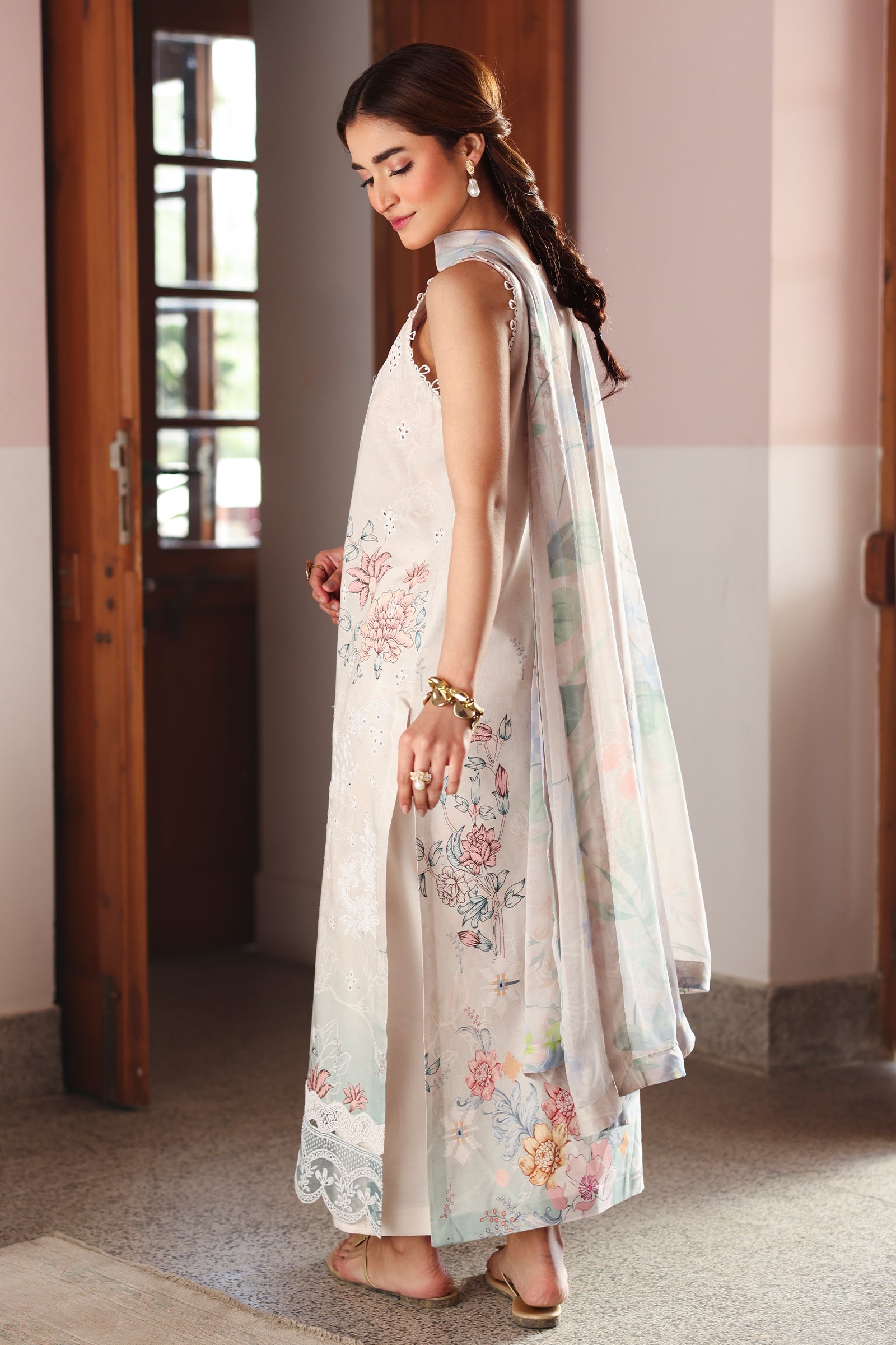Rangrasiya | Raaya - Dosti Luxury Lawn | NOOR