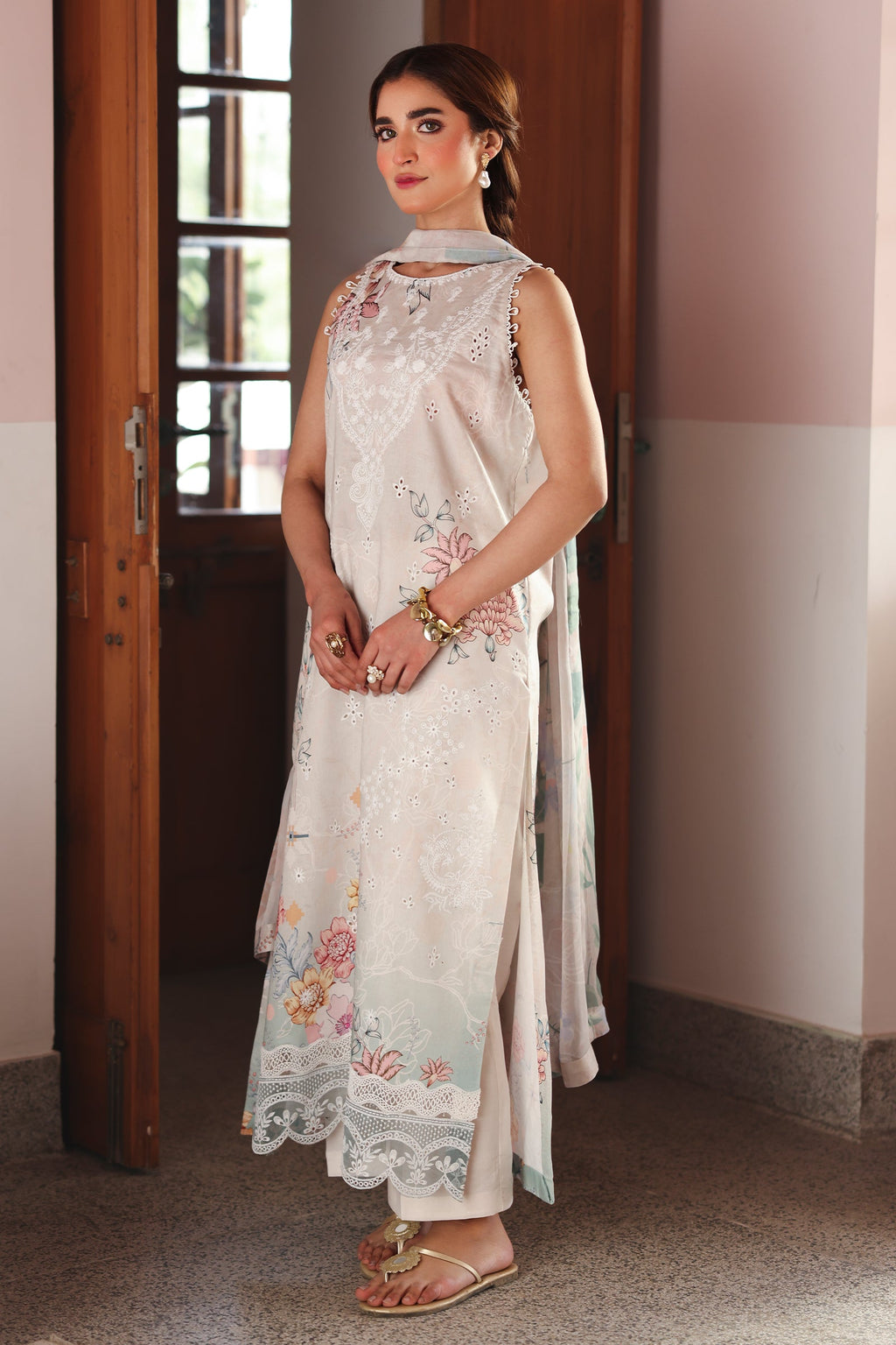 Rangrasiya | Raaya - Dosti Luxury Lawn | NOOR