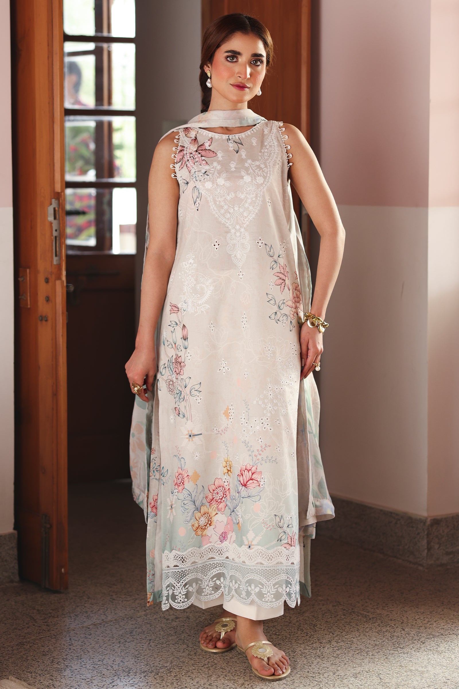 Rangrasiya | Raaya - Dosti Luxury Lawn | NOOR