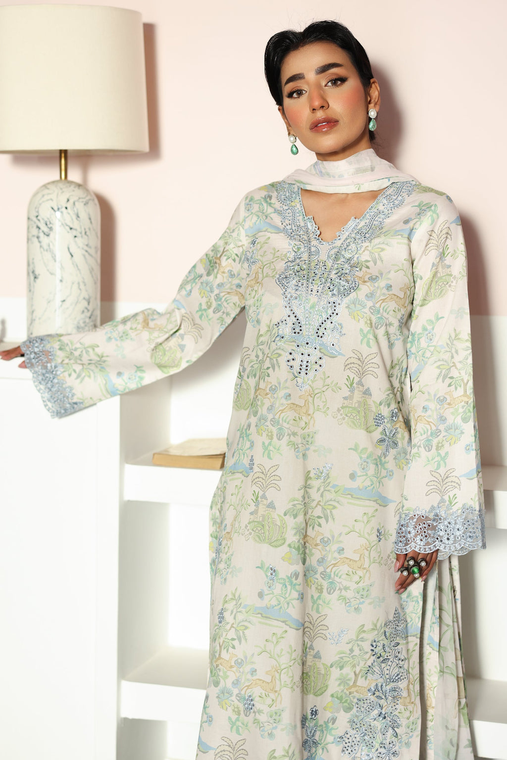 Rangrasiya | Raaya - Dosti Luxury Lawn | ZARA