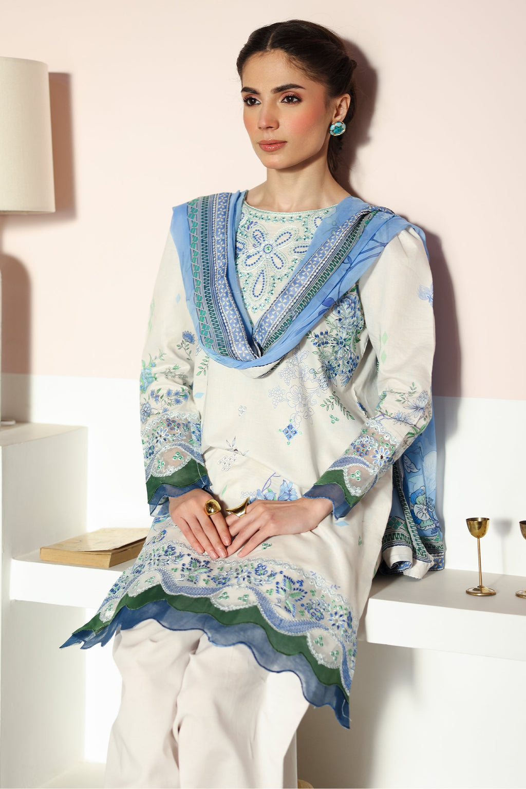 Rangrasiya | Raaya - Dosti Luxury Lawn | NYLA