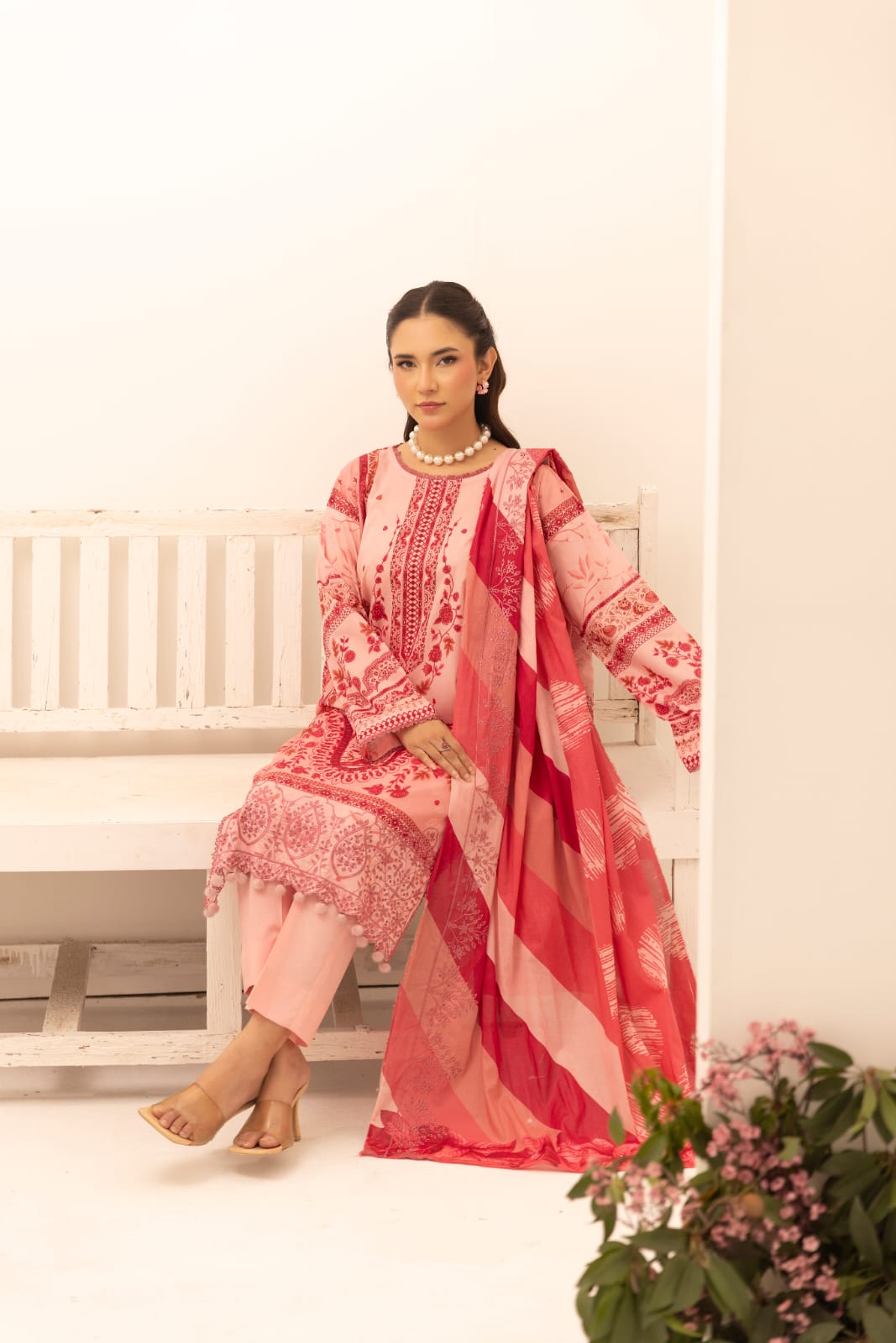 Mahees by Riaz Arts |  Mariyum - Unstitched 3pc | Vesen