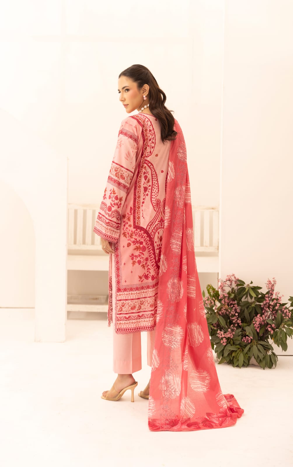 Mahees by Riaz Arts |  Mariyum - Unstitched 3pc | Vesen