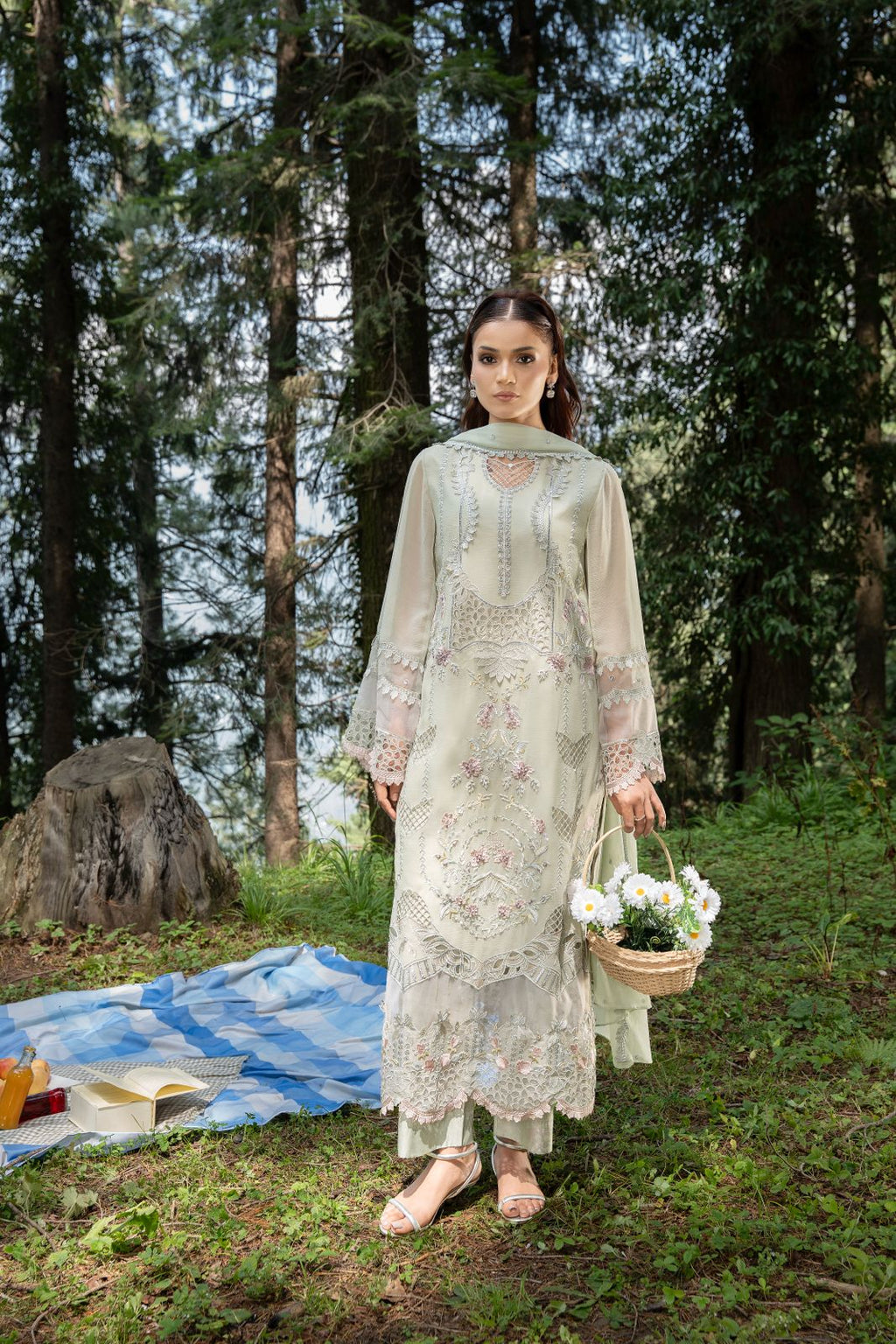 Zebtan | Aura Embroidered Weightless Chiffon | AR-1