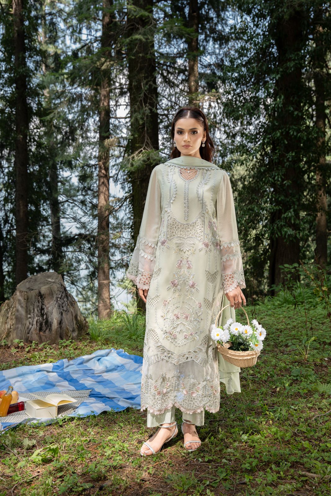 Zebtan | Aura Embroidered Weightless Chiffon | AR-1