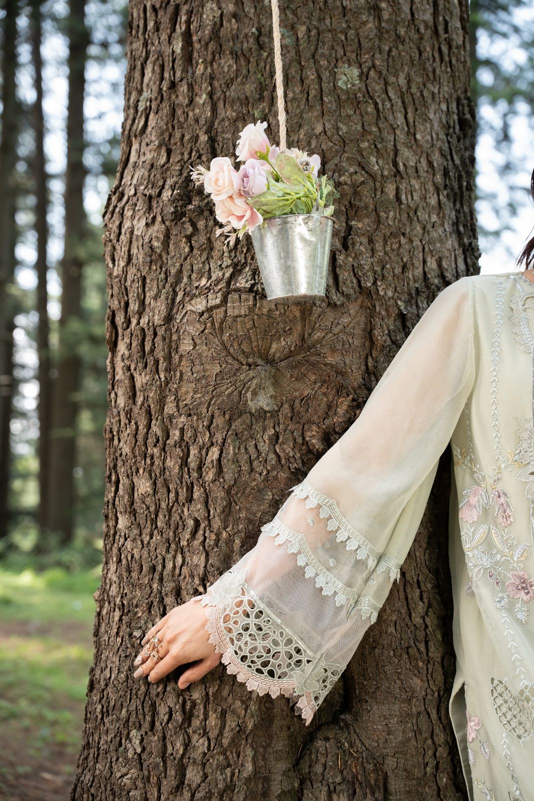 Zebtan | Aura Embroidered Weightless Chiffon | AR-1