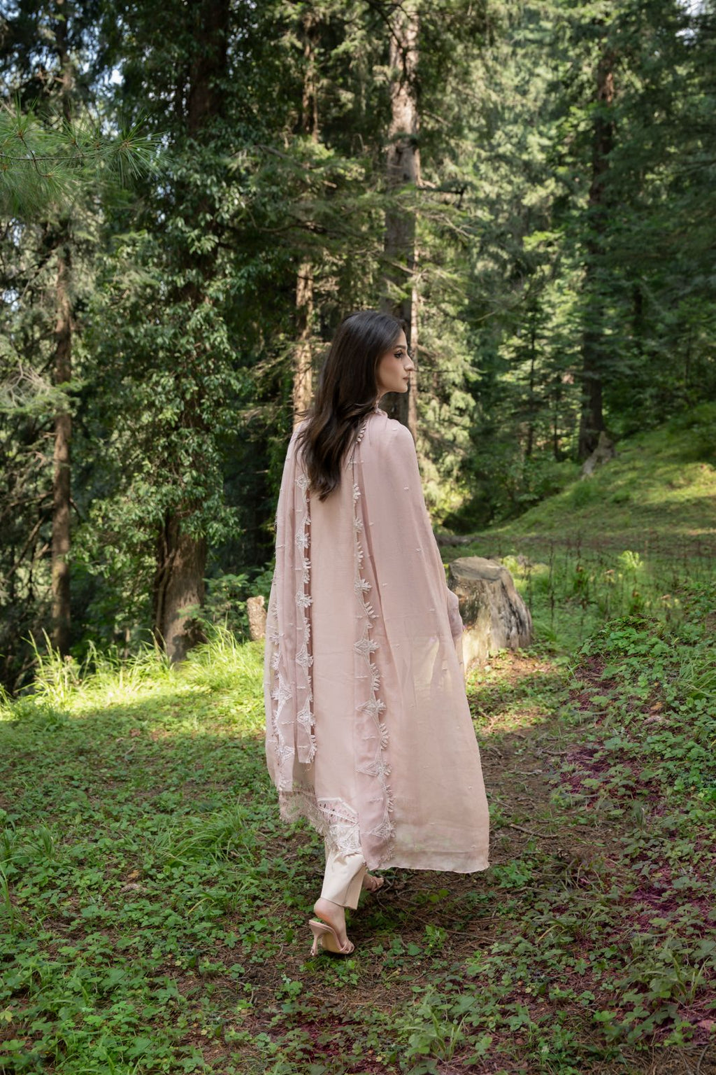 Zebtan | Aura Embroidered Weightless Chiffon | AR-5