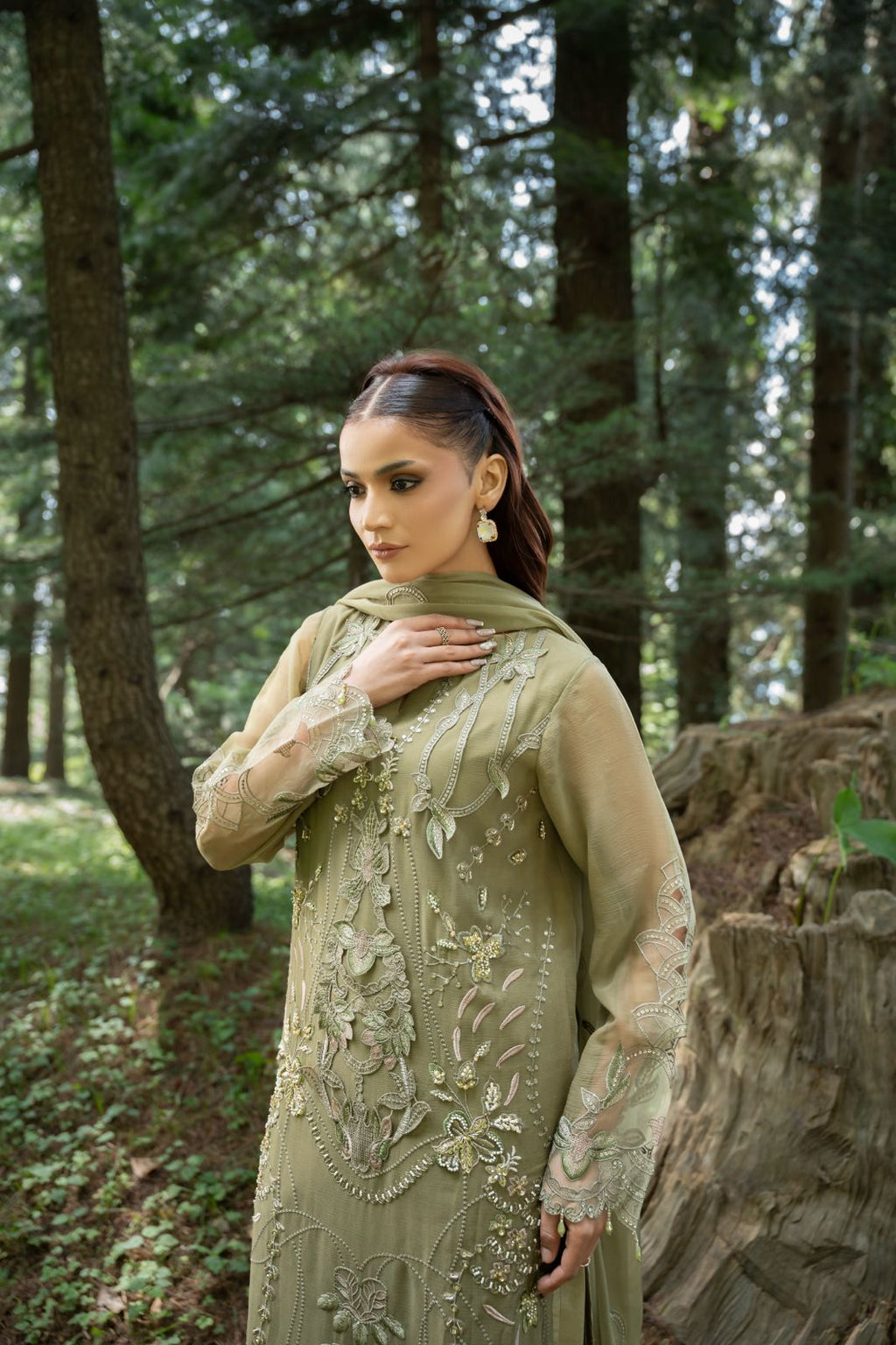 Zebtan | Aura Embroidered Weightless Chiffon | AR-6