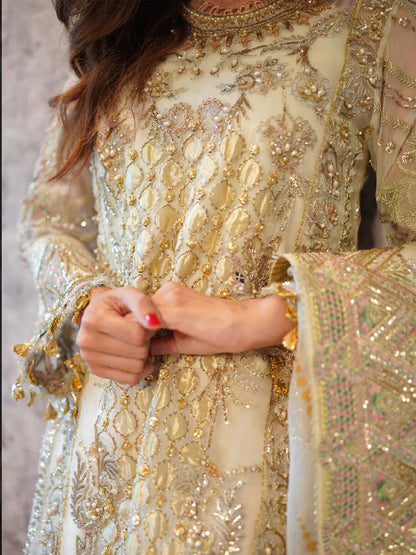 Maryam Hussain | MARWA LUXURY FORMALS '23 | ZARQ