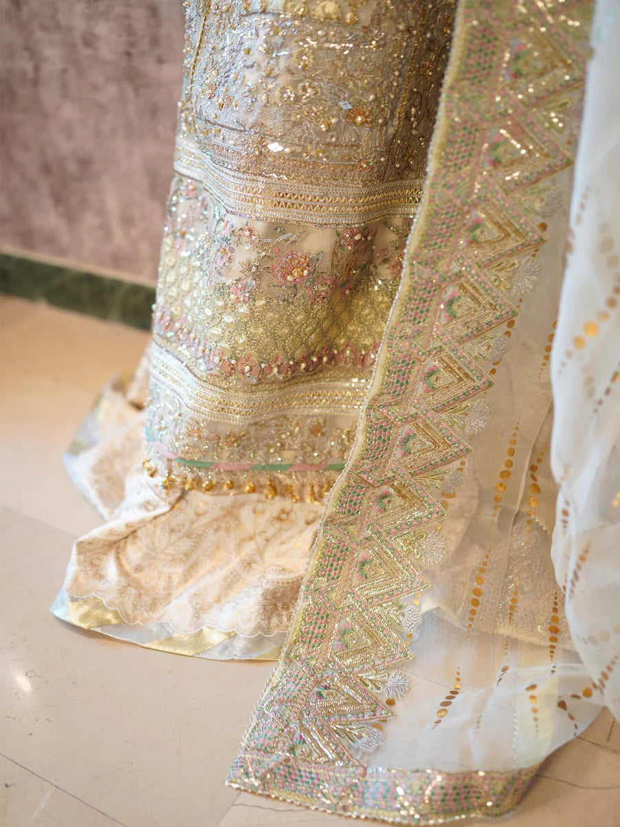 Maryam Hussain | MARWA LUXURY FORMALS '23 | ZARQ