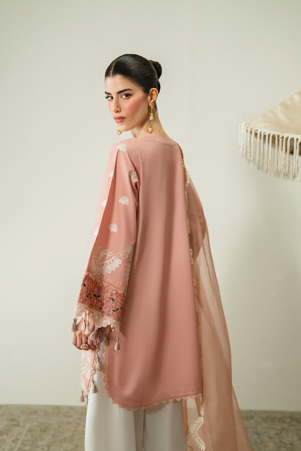 Zariya | Zaira Blooming Flower Unstitched Lawn | LUNA