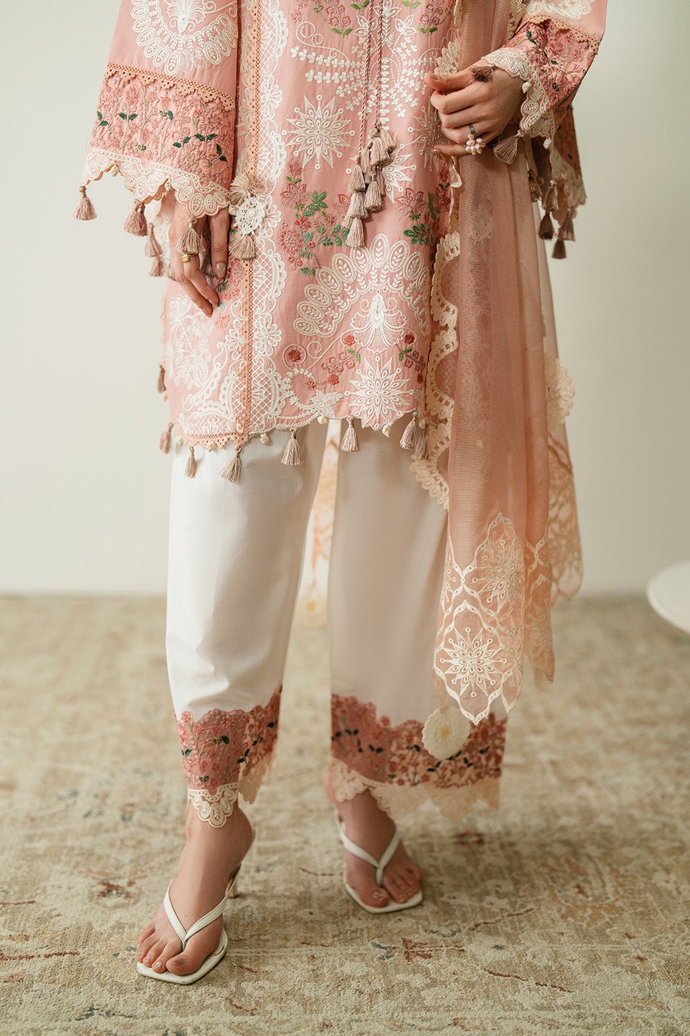 Zariya | Zaira Blooming Flower Unstitched Lawn | LUNA
