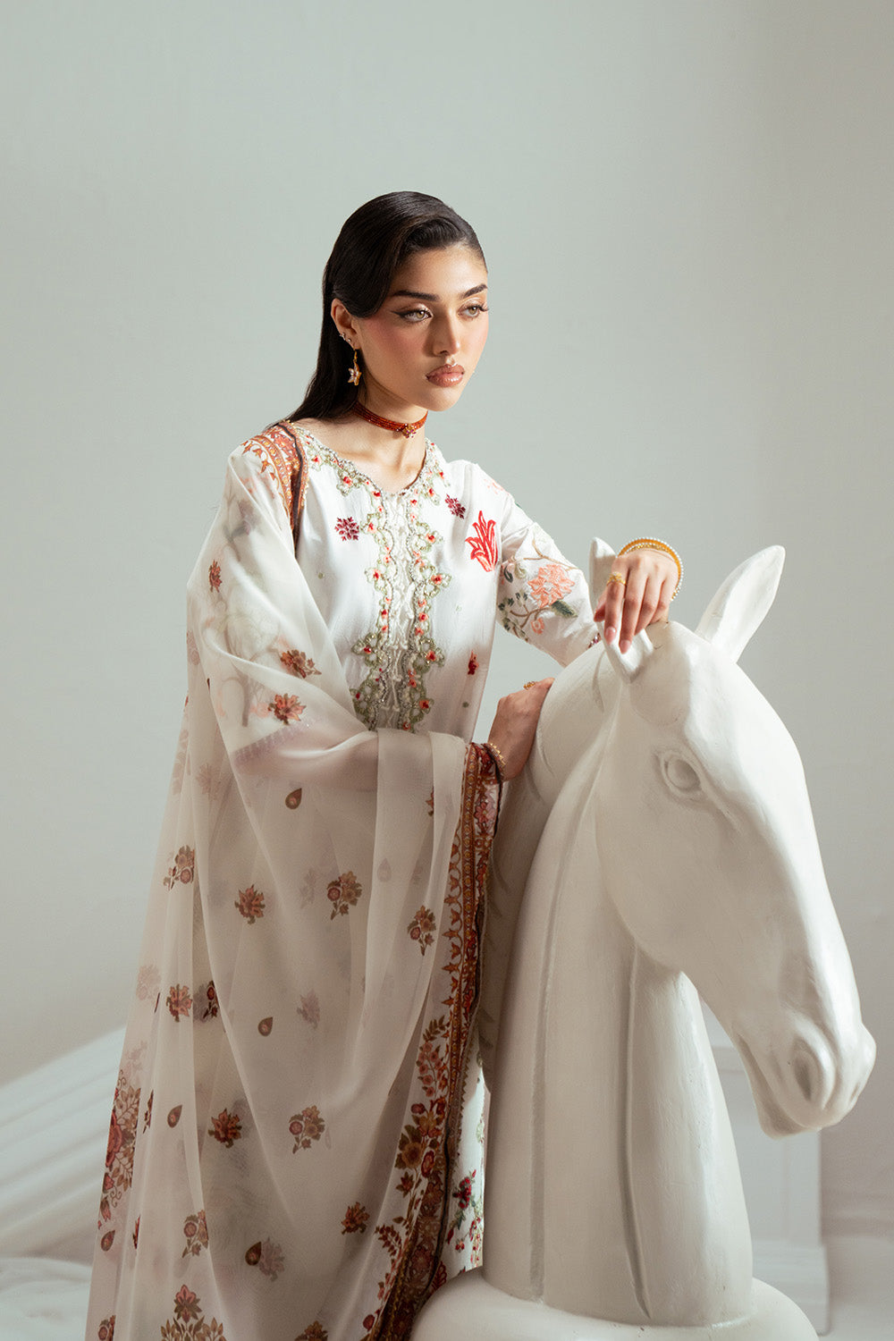 Zariya | Elyse Couture Festive | IVORINA - ZSS6305