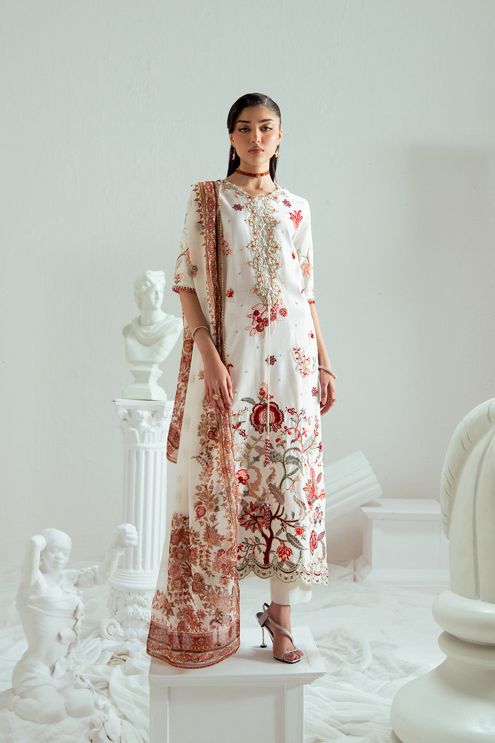 Zariya | Elyse Couture Festive | IVORINA - ZSS6305